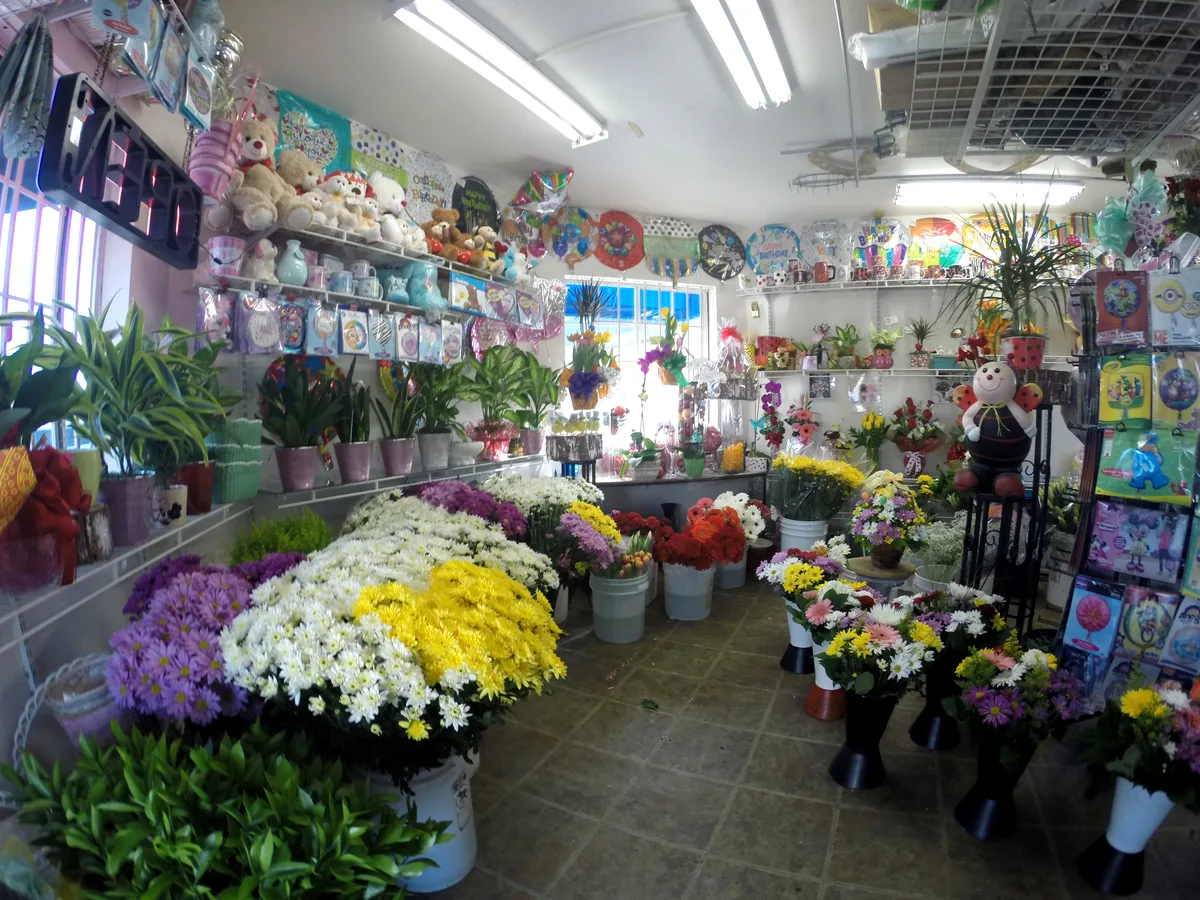 Casa Blanca Flowers business photo