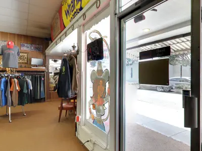 Gordon's Western Wear, Google photo 3