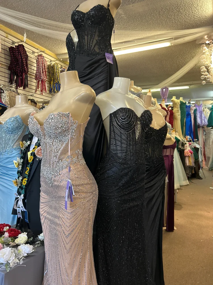 SOLIS BRIDAL & BOUTIQUE business photo