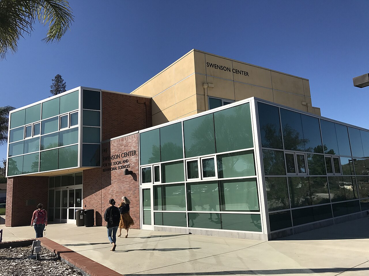 California Lutheran University campus